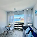 Vistas Al Mar Apartment *